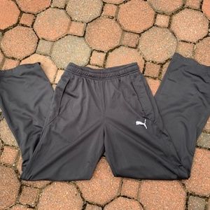 Boy's Puma sports pants size YL